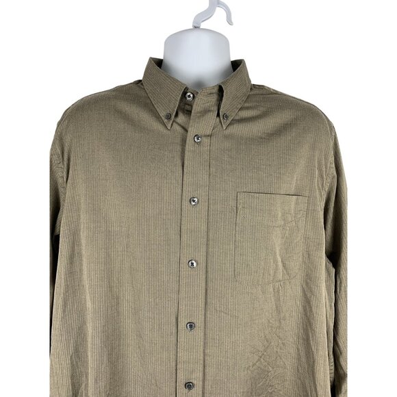 Croft & Barrow Wrinkle Resistant Mens Top Button Down Shirt Long Sleeve Size LT - Picture 2 of 9